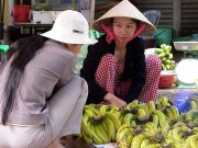 Vendeuse de bananes, Hanoi